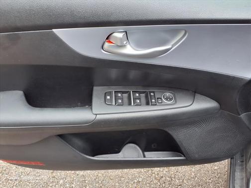 2024 Kia Forte LX