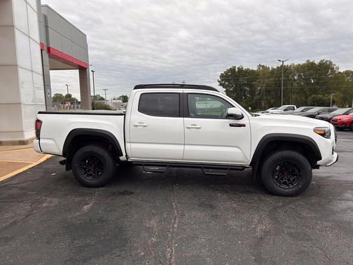 Super White 2020 Toyota Tacoma TRD Pro