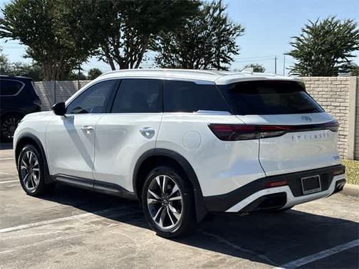 2025 INFINITI QX60 LUXE