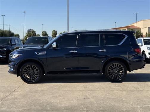 2024 INFINITI QX80 SENSORY