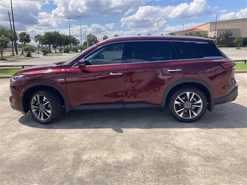 2023 INFINITI QX60 LUXE