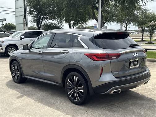 2021 INFINITI QX50 LUXE