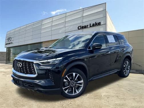 2023 INFINITI QX60 LUXE