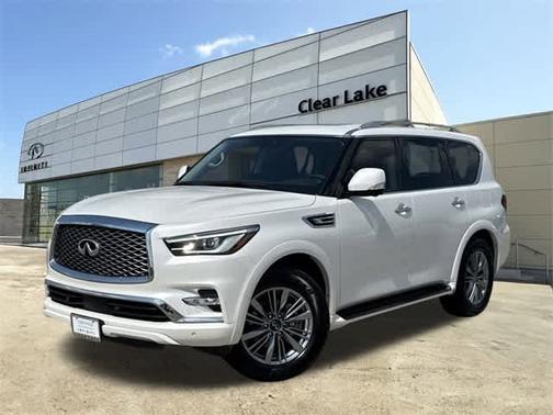 2022 INFINITI QX80 LUXE