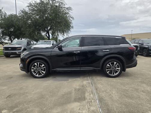 Diamond Black 2024 INFINITI QX60 LUXE