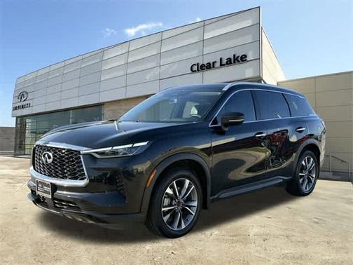 2023 INFINITI QX60 LUXE
