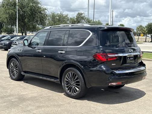 2024 INFINITI QX80 SENSORY