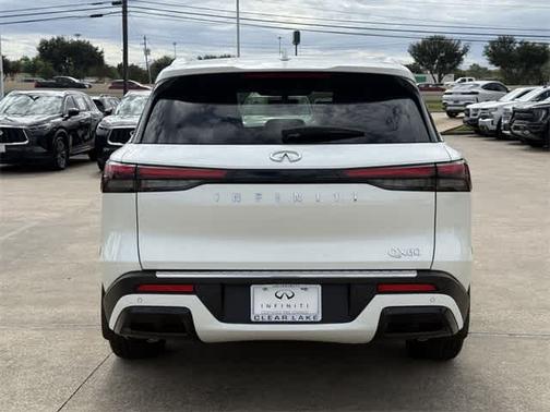 2025 INFINITI QX60 LUXE