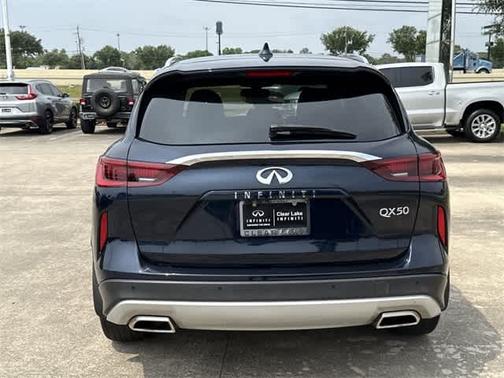 2022 INFINITI QX50 ESSENTIAL