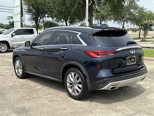 2022 INFINITI QX50 ESSENTIAL
