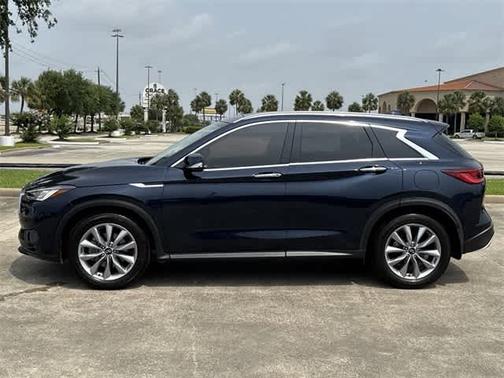 2022 INFINITI QX50 ESSENTIAL