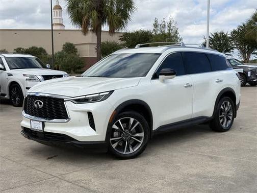 2025 INFINITI QX60 LUXE