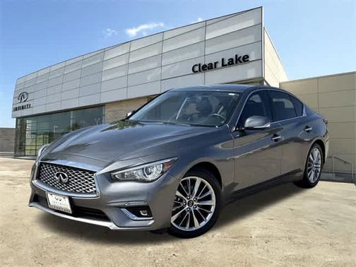 2023 INFINITI Q50 LUXE