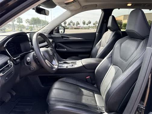 2024 INFINITI QX60 LUXE