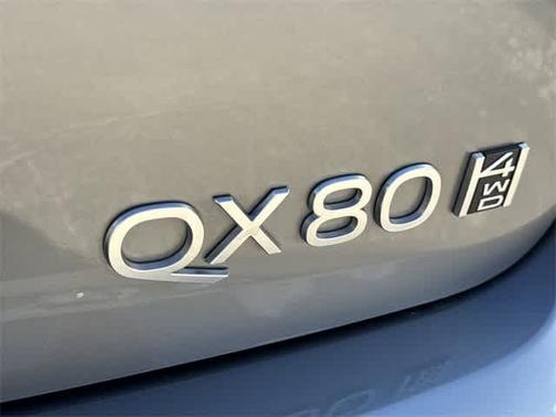 2025 INFINITI QX80 SENSORY