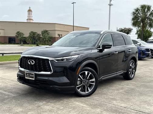 2023 INFINITI QX60 LUXE