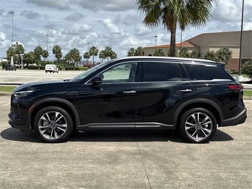 2024 INFINITI QX60 LUXE