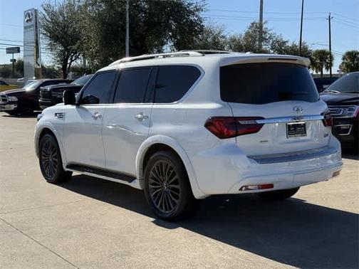 2023 INFINITI QX80 SENSORY