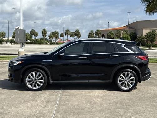 2022 INFINITI QX50 ESSENTIAL