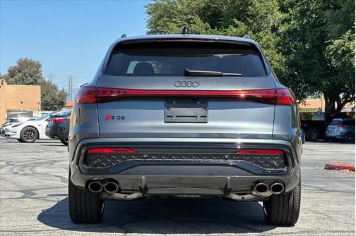 2025 Audi SQ5 3.0T Premium Plus