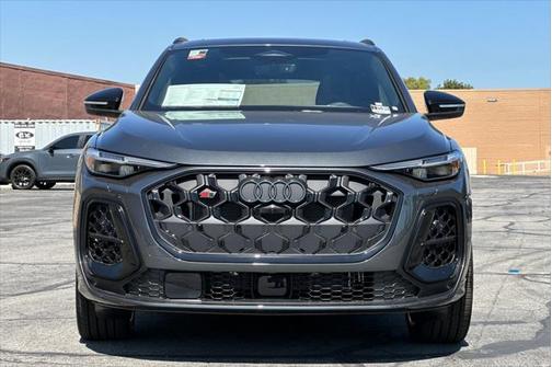 2025 Audi SQ5 3.0T Premium Plus