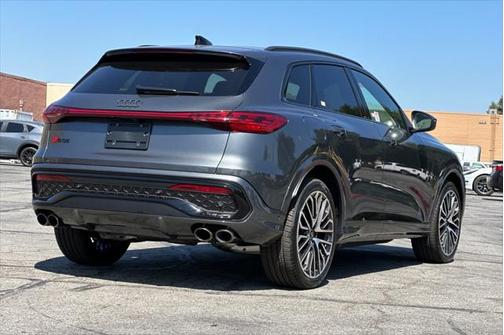 2025 Audi SQ5 3.0T Premium Plus