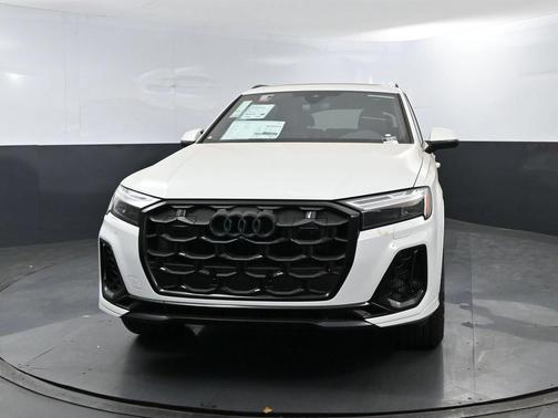 Carrara White 2026 Audi Q7 55 Premium