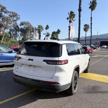 2024 Jeep Grand Cherokee L Altitude