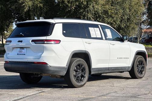 2024 Jeep Grand Cherokee L Altitude