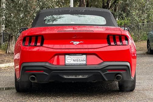 2024 Ford Mustang EcoBoost