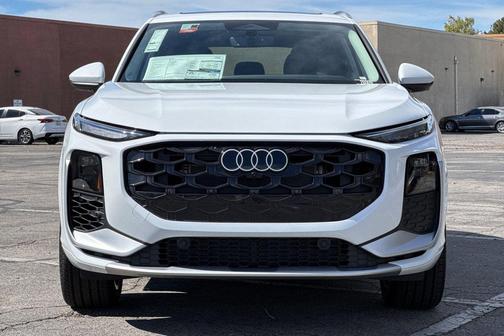 2026 Audi Q3 S line