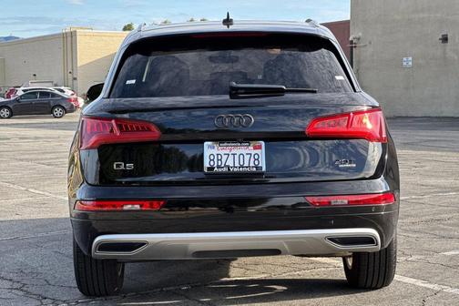 2018 Audi Q5 2.0T Tech Premium