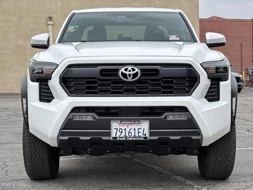 Ice 2025 Toyota Tacoma TRD Off-Road