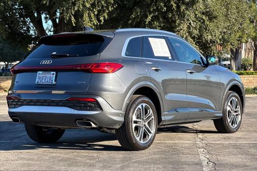 2025 Audi Q5 Premium Plus TFSI quattro S tronic