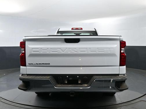 Summit White 2025 Chevrolet Silverado 1500 WT