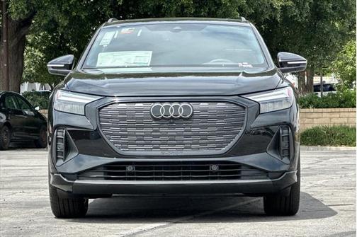 2025 Audi Q4 e-tron Premium 45 quattro