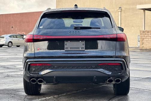 2025 Audi SQ5 3.0T Premium Plus