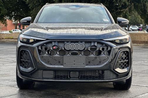 2025 Audi SQ5 3.0T Premium Plus