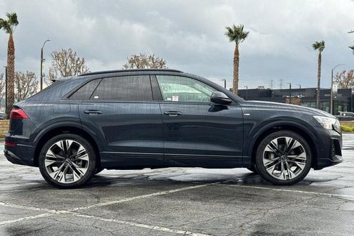 2026 Audi Q8 55 Premium Plus