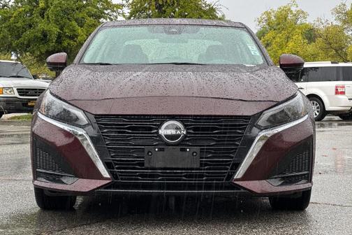 2024 Nissan Altima 2.5 SL