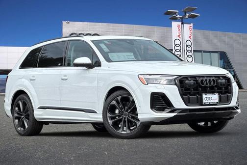 2026 Audi Q7 55 Premium Plus