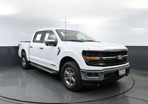 Oxford White 2024 Ford F-150 XLT