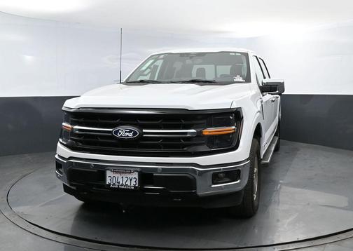 Oxford White 2024 Ford F-150 XLT