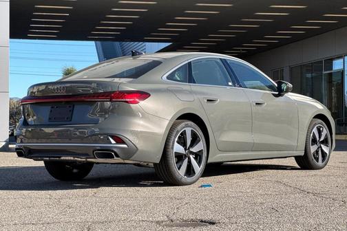 2025 Audi A5 Premium Plus TFSI quattro S tronic