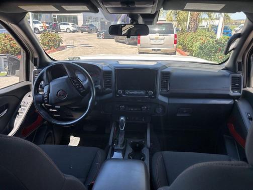 Glacier White 2022 Nissan Frontier PRO-X