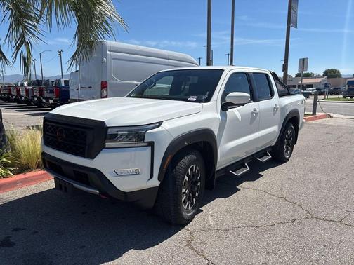 Glacier White 2022 Nissan Frontier PRO-X