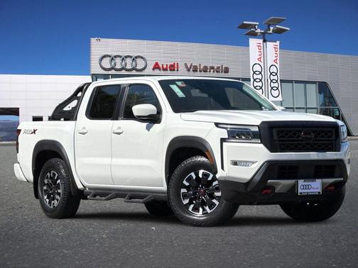 Glacier White 2022 Nissan Frontier PRO-X