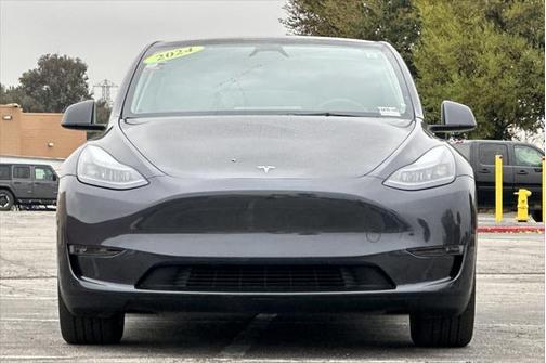 2024 Tesla Model Y Long Range Dual Motor All-Wheel Drive