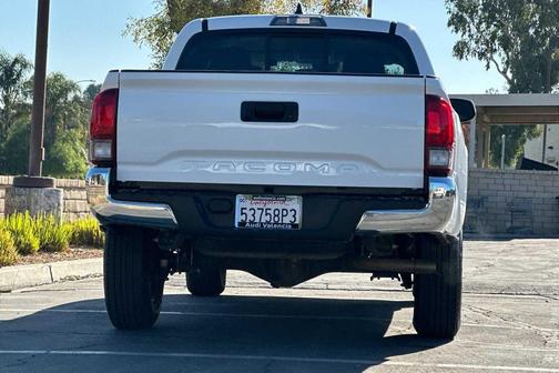 Ice 2023 Toyota Tacoma SR5