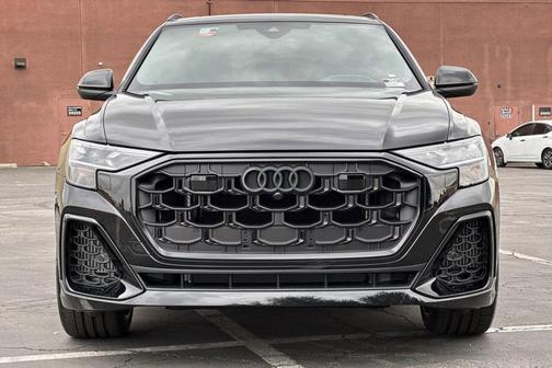 2026 Audi SQ8 4.0T Prestige